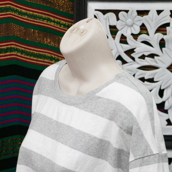 Grey and white stripped Top - Picture 8 of 9